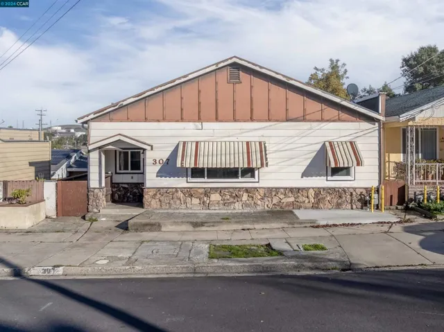 307 Lake Ave, Rodeo, California 94572