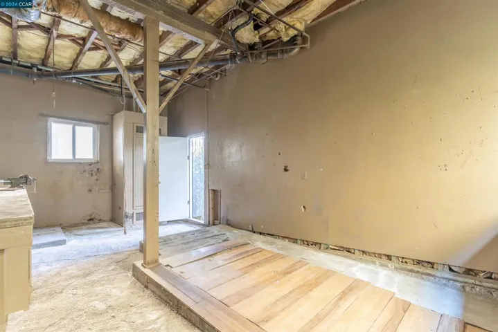307 Lake Ave, Rodeo, California 94572