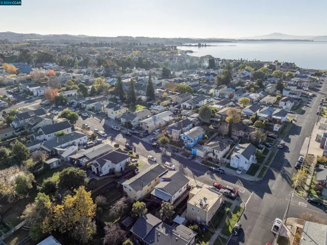 307 Lake Ave, Rodeo, California 94572