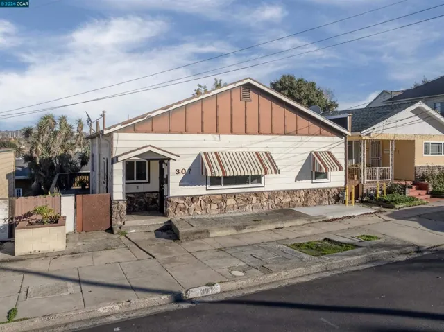 307 Lake Ave, Rodeo, California 94572