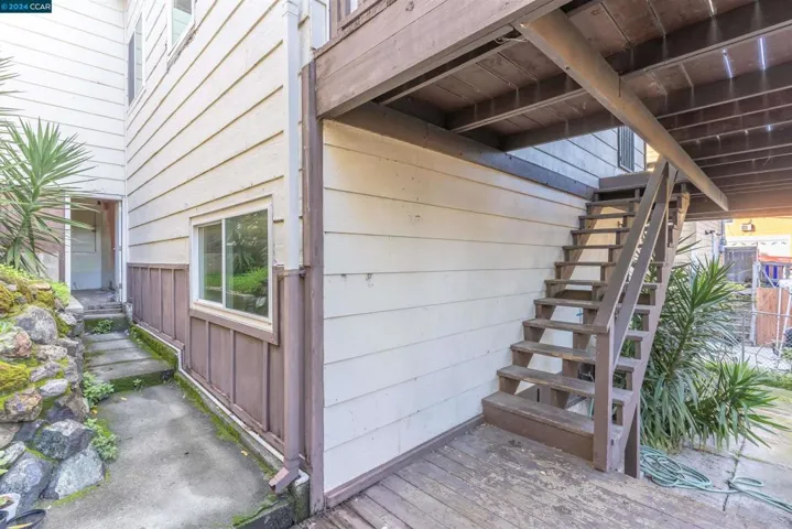 307 Lake Ave, Rodeo, California 94572