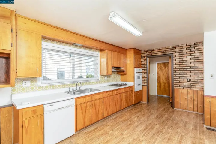 307 Lake Ave, Rodeo, California 94572
