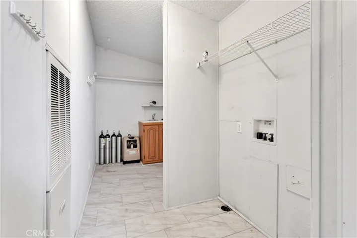 12550 Main Street 15, Hesperia, California 92345