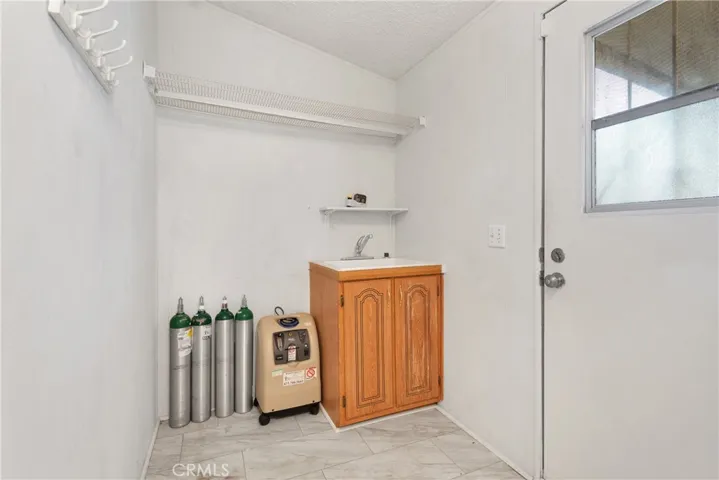 12550 Main Street 15, Hesperia, California 92345
