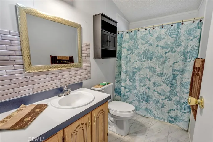 12550 Main Street 15, Hesperia, California 92345