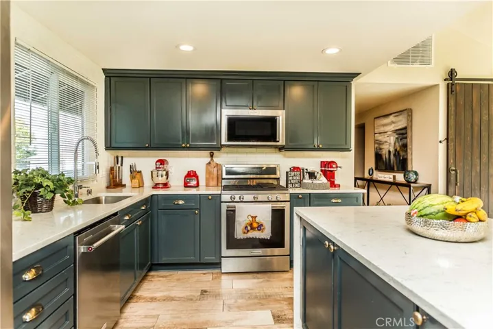 4446 Addington Drive E, Anaheim Hills, California 92807