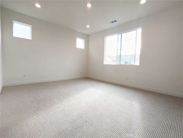 4284 S. Heather Privado, Ontario, California 91761