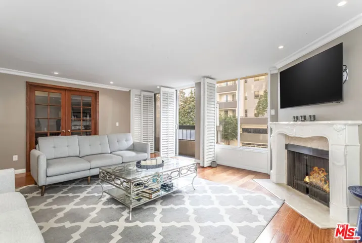 10590 Wilshire Boulevard 301, Los Angeles, California 90024