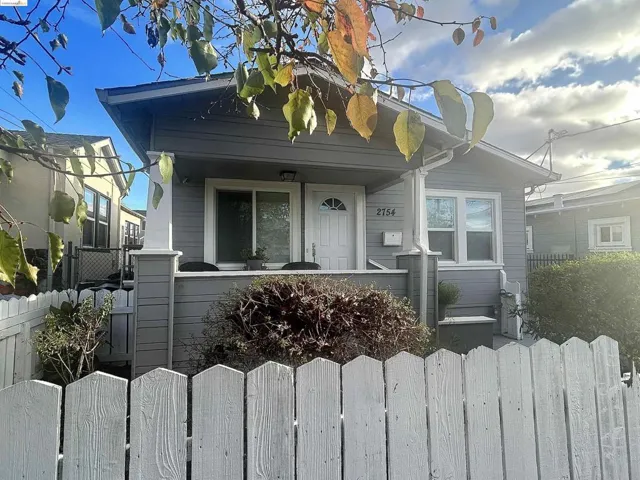 2754 75th Ave, Oakland, California 94605