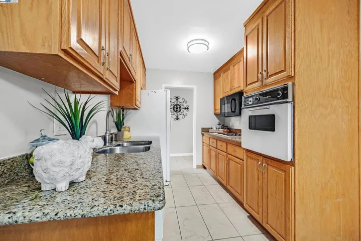 168 Tamarack Drive, Union City, California 94587