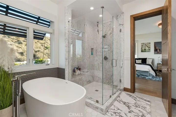 31 Shoreline Drive, Dana Point, California 92629