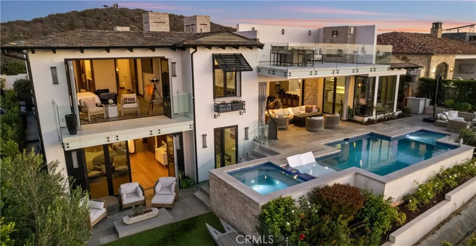 31 Shoreline Drive, Dana Point, California 92629