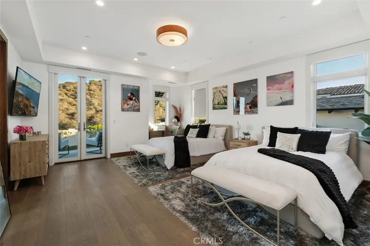 secondary bedroom