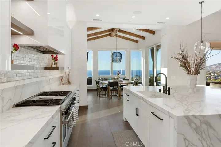 31 Shoreline Drive, Dana Point, California 92629