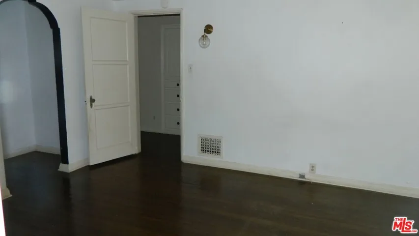 BEDROOM #2