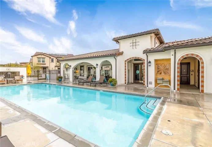 45793 Via Nubes, Temecula, California 92592