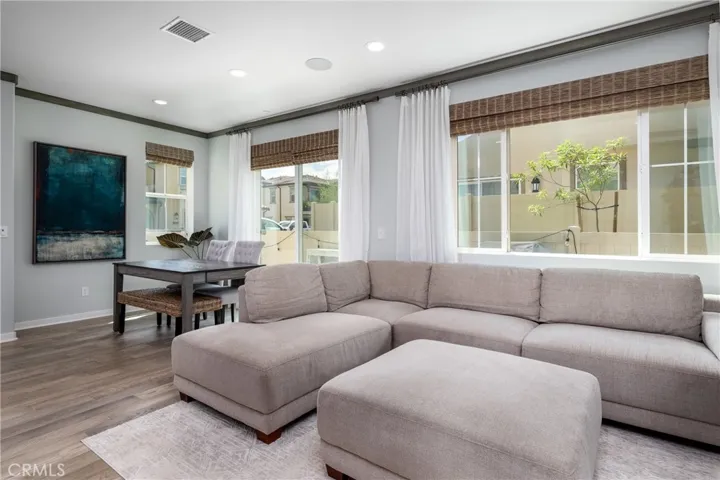 45793 Via Nubes, Temecula, California 92592
