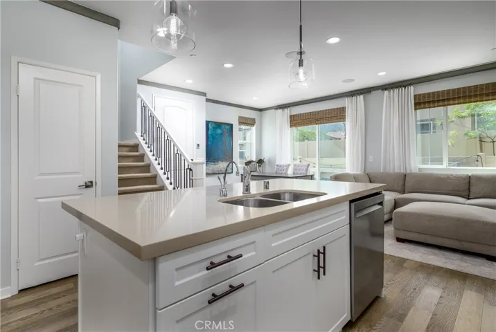 45793 Via Nubes, Temecula, California 92592