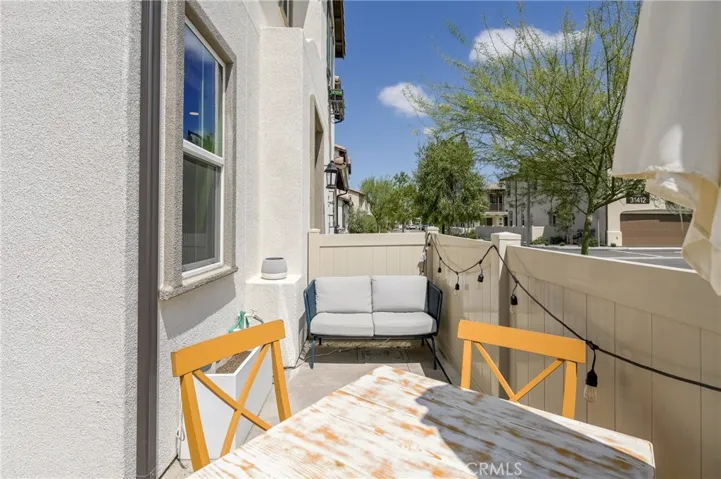 45793 Via Nubes, Temecula, California 92592