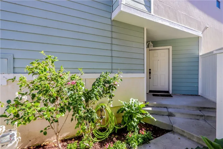 1553 Plymouth Lane, San Pedro, California 90732