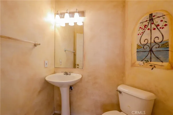 1553 Plymouth Lane, San Pedro, California 90732
