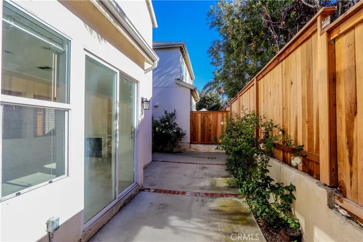 1553 Plymouth Lane, San Pedro, California 90732