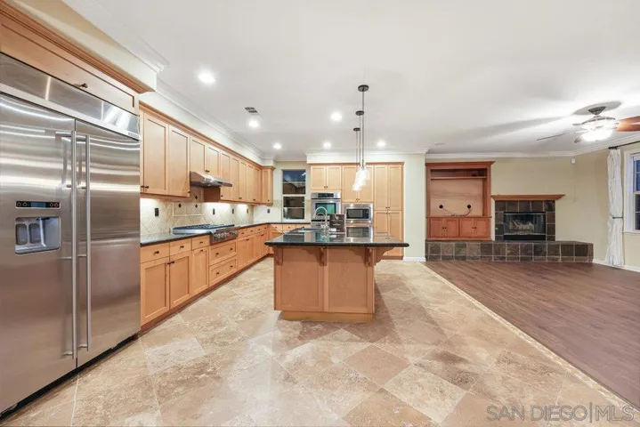 2780 Dove Tail Drive, San Marcos, California 92078