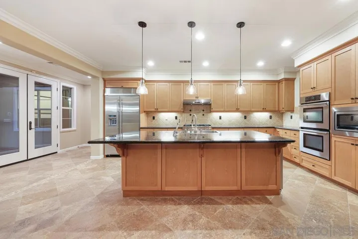 2780 Dove Tail Drive, San Marcos, California 92078