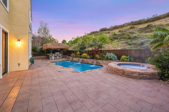 2780 Dove Tail Drive, San Marcos, California 92078