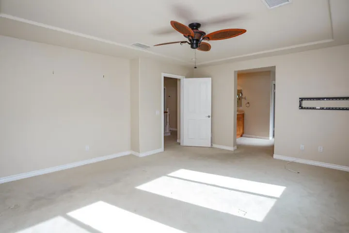 163PaseoVista_MLS-17