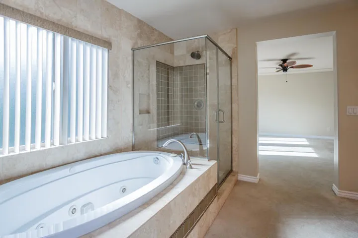 163PaseoVista_MLS-22