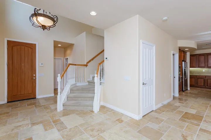 163PaseoVista_MLS-3