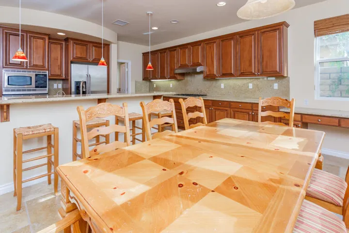 163PaseoVista_MLS-11