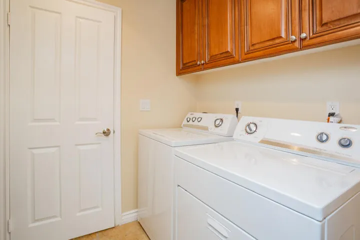 163PaseoVista_MLS-35