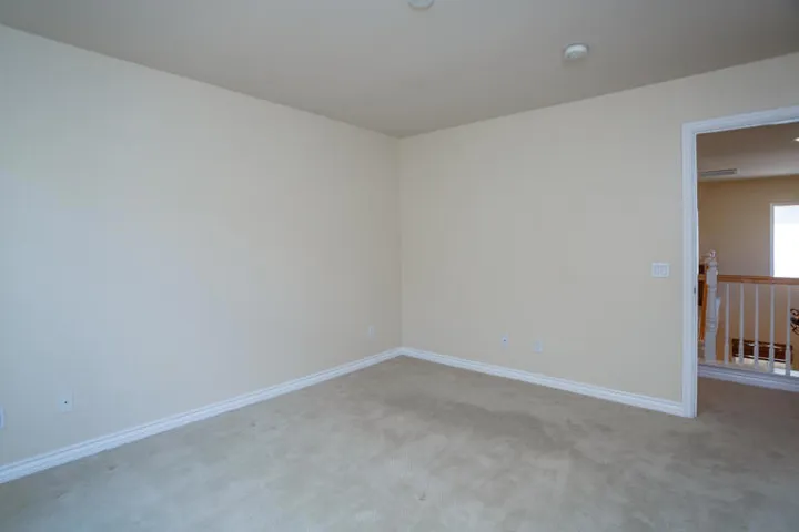 163PaseoVista_MLS-27