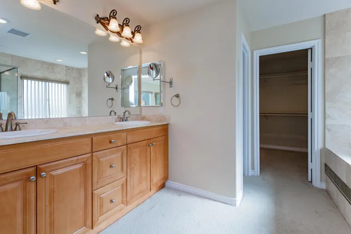 163PaseoVista_MLS-20
