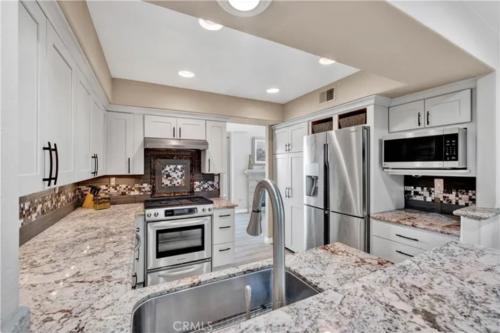 7837 E Horizon View Drive, Anaheim Hills, California 92808