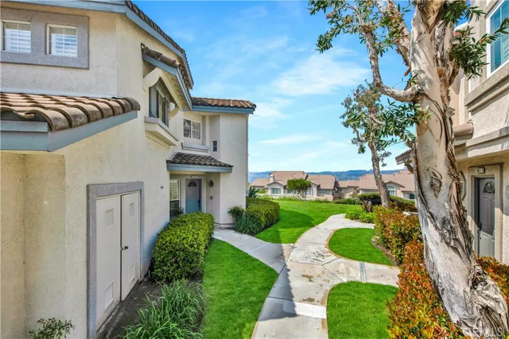 7837 E Horizon View Drive, Anaheim Hills, California 92808