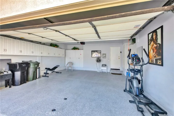 2-car garage