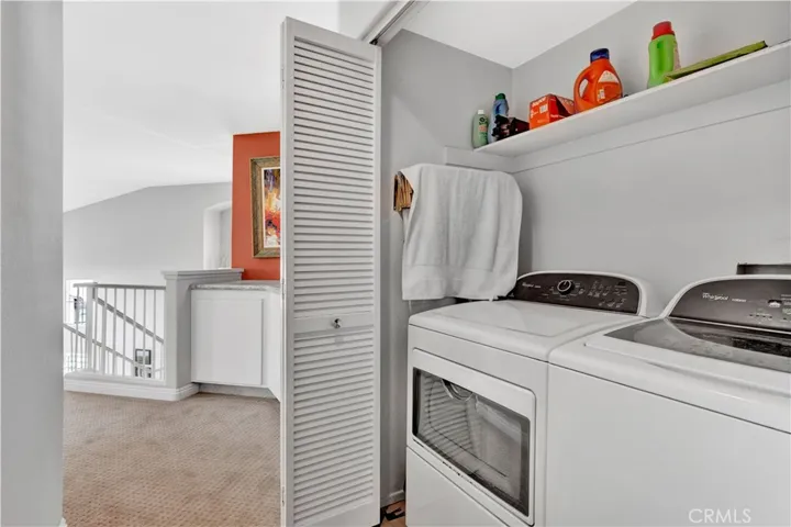 Hallway Washer & Dryer Closet