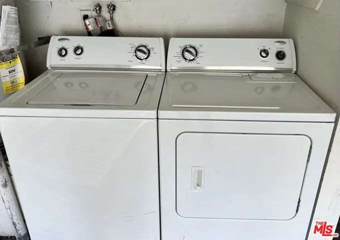 Washer/Dryer in Garage
