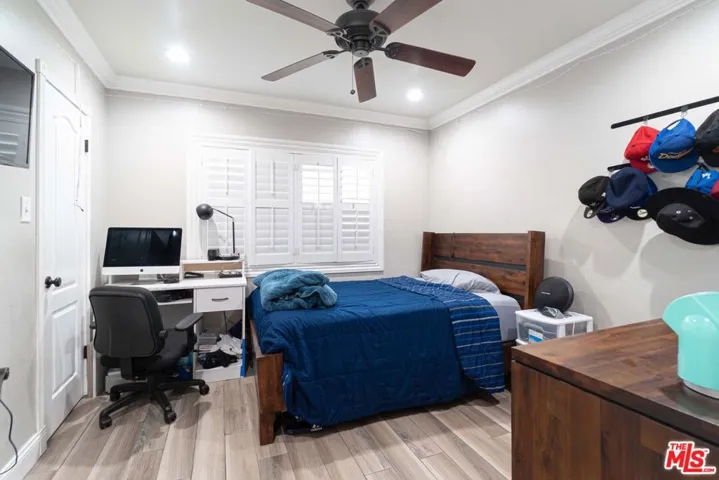 7815 Devenir Avenue, Downey, California 90242