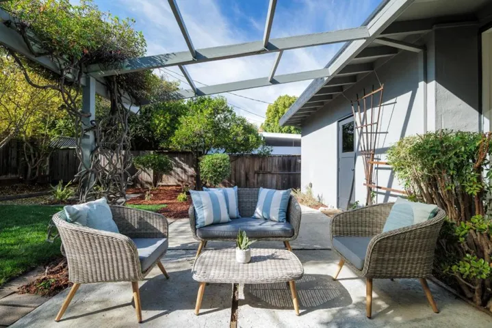 3186 David Avenue, Palo Alto, California 94303