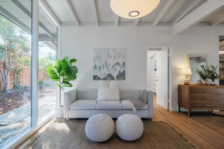 3186 David Avenue, Palo Alto, California 94303