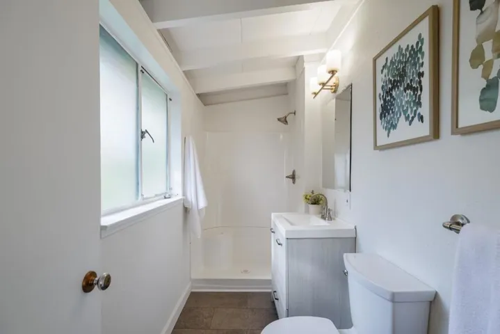 3186 David Avenue, Palo Alto, California 94303