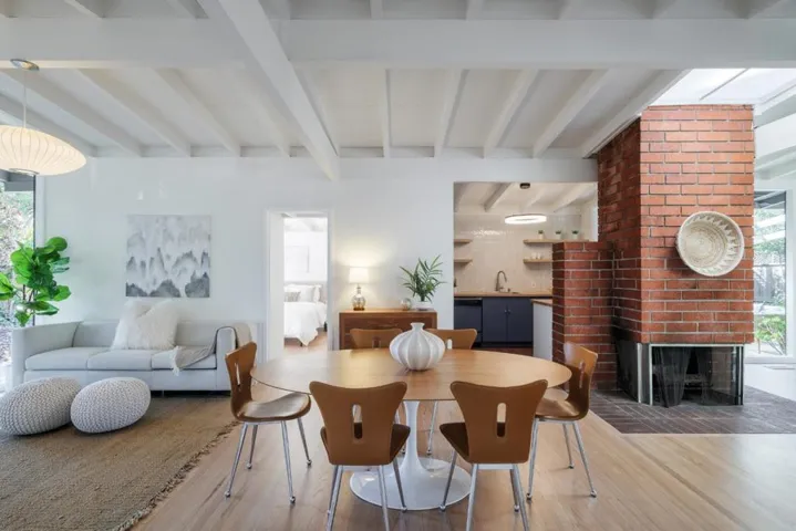 3186 David Avenue, Palo Alto, California 94303