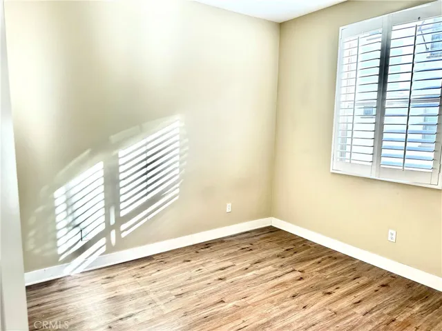9327 Alondra Boulevard 2, Bellflower, California 90706