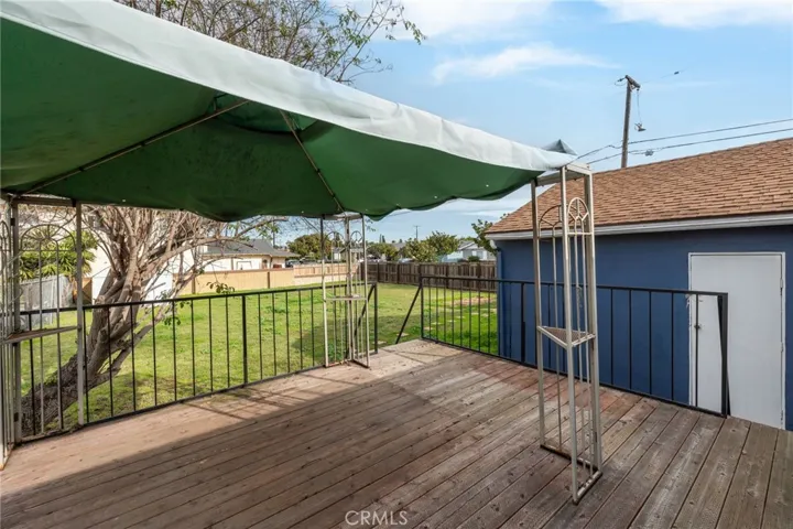 Backdeck
