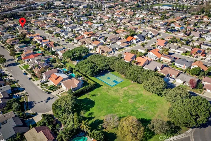 9622 La Capilla Avenue, Fountain Valley, California 92708