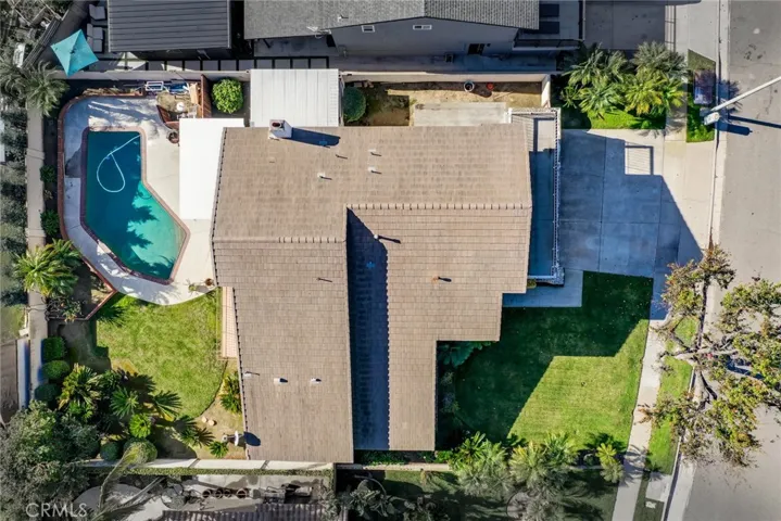 9622 La Capilla Avenue, Fountain Valley, California 92708